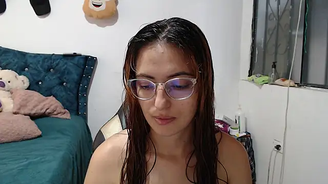 Kate lorens9 online show from May 12, 2:34 pm