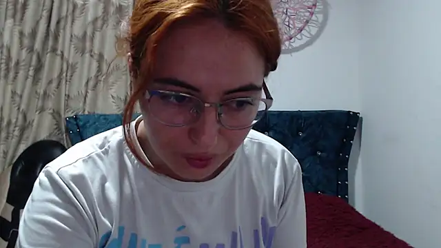 Snapshot of Kate_lorens9 chatting on September 9, 11:25 pm Kate lorens9 online show from September 9, 11:25 pm