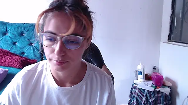 Kate lorens9 online show from April 11, 4:43 pm