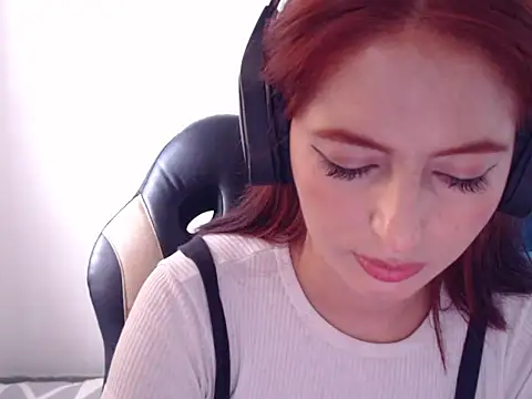 Snapshot of Kate_lorens9 chatting on March 21, 5:56 pm Kate lorens9 online show from March 21, 5:56 pm