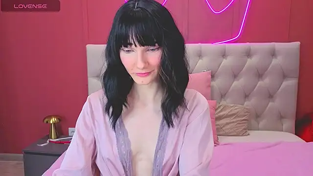 Lili flowerr online show from February 23, 8:48 am