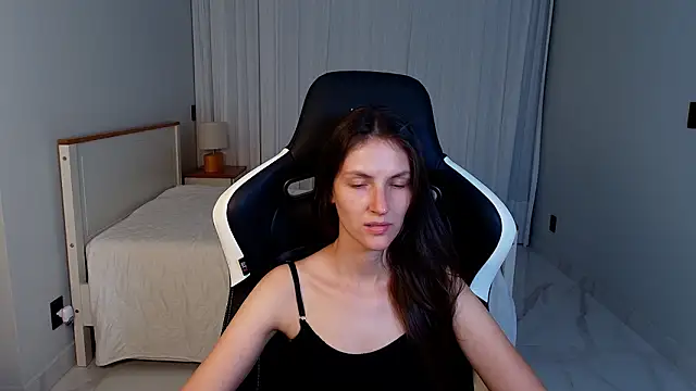 upssnowy online show from March 17, 9:18 pm