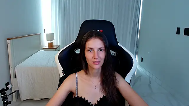 upssnowy online show from March 29, 7:04 pm