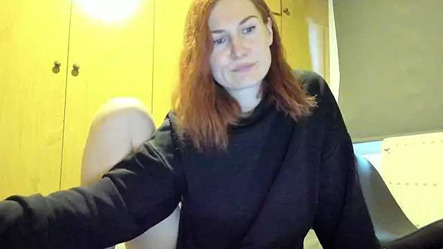 Snapshot of Sheandhim23 chatting on February 15, 4:12 pm Sheandhim23 online show from February 15, 4:12 pm