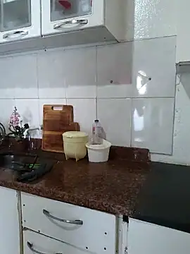 Snapshot of Julia_Pretinha chatting on December 11, 10:03 am Julia Pretinha online show from December 11, 10:03 am