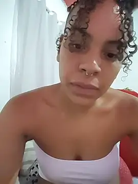 Snapshot of Julia_Pretinha chatting on November 4, 2:21 pm Julia Pretinha online show from November 4, 2:21 pm