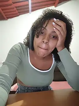 Julia Pretinha online show from May 18, 1:16 pm