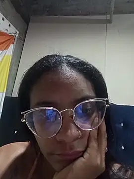 ZoeSmitth online show from November 25, 5:52 am