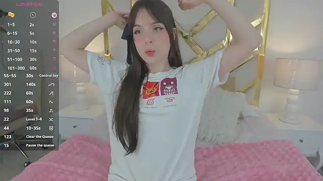 ElliPeaches online show from February 2, 1:30 pm