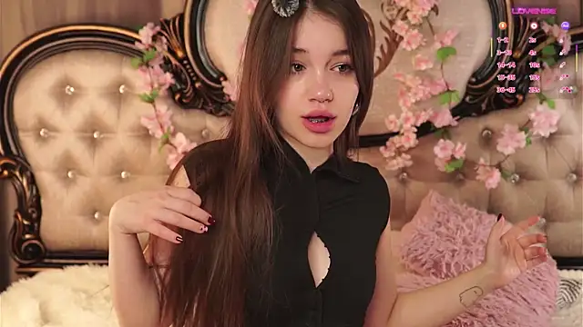 AmiLewis online show from April 10, 1:12 am