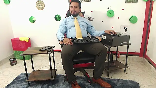 KalethBigDick online show from April 22, 7:48 am