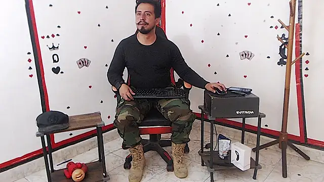 KalethBigDick online show from October 15, 1:52 pm