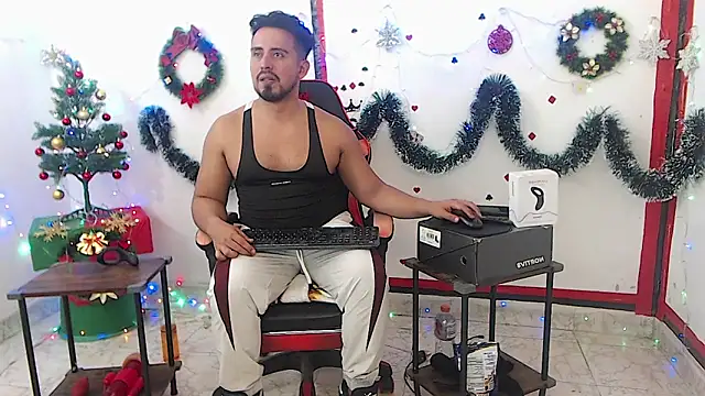 Snapshot of KalethBigDick chatting on November 30, 5:19 am KalethBigDick online show from November 30, 5:19 am