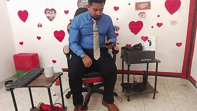 KalethBigDick online show from February 18, 6:22 am