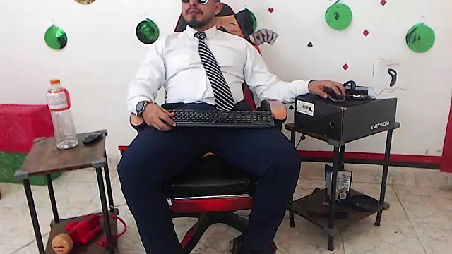 KalethBigDick online show from March 12, 6:17 am