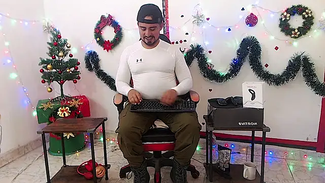 KalethBigDick online show from December 3, 7:57 pm