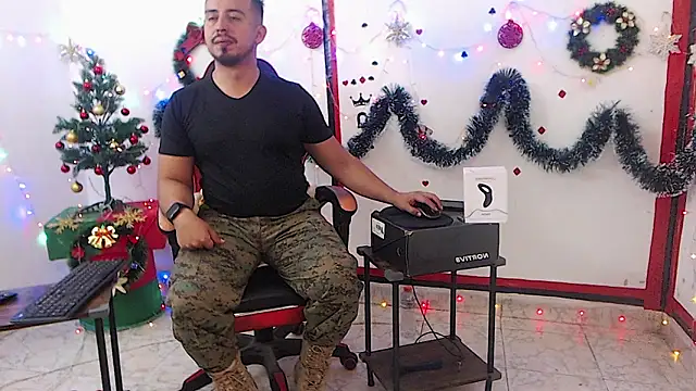 KalethBigDick online show from December 19, 1:35 pm