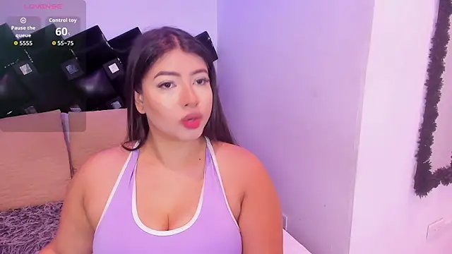 Miia Thompsonn online show from June 27, 12:33 pm