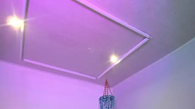 Snapshot of Miia_Thompsonn chatting on September 11, 3:17 am Miia Thompsonn online show from September 11, 3:17 am