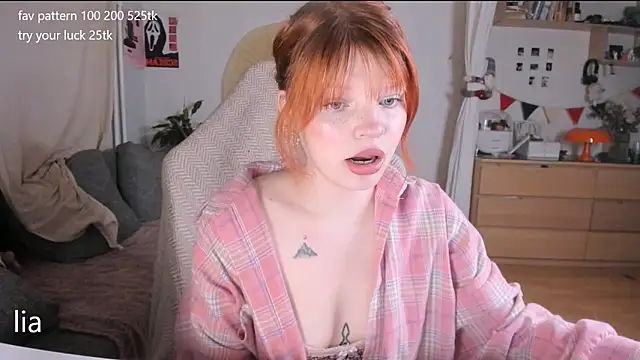 lil lia online show from February 22, 9:27 pm