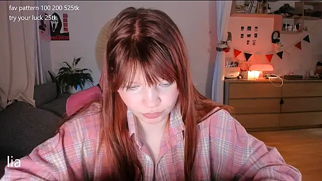 lil lia online show from March 19, 9:37 pm