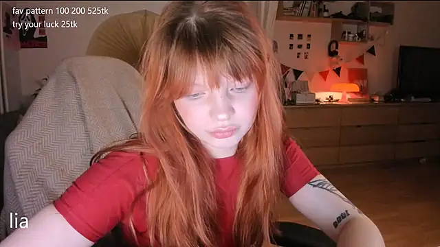 lil lia online show from March 12, 10:58 pm