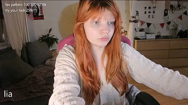 lil lia online show from January 11, 10:27 pm