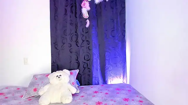 Snapshot of AmyStevenss chatting on October 11, 1:06 am AmyStevenss online show from October 11, 1:06 am