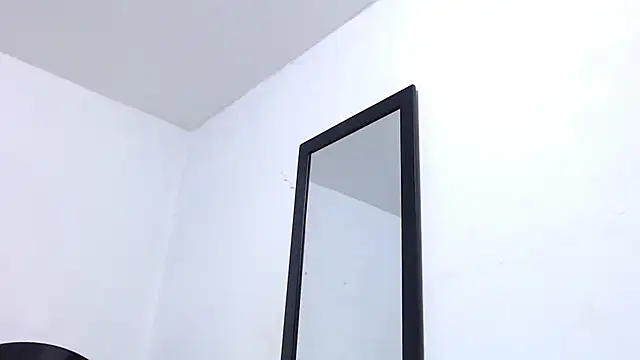 Antonywebb94 online show from March 13, 4:17 am