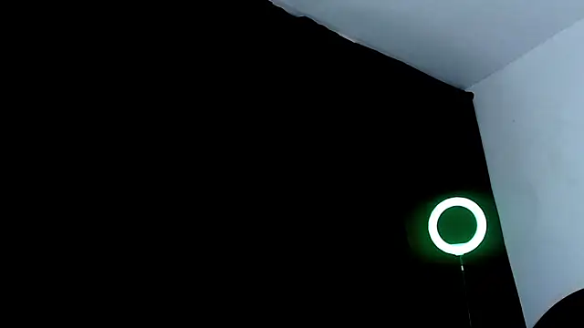 Antonywebb94 online show from March 8, 9:51 pm