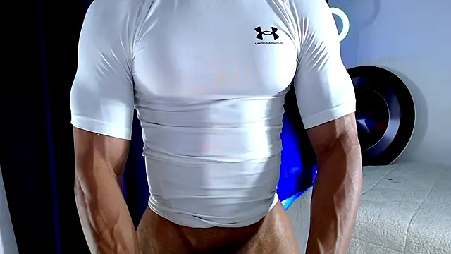 Antonywebb94 online show from November 10, 5:40 pm