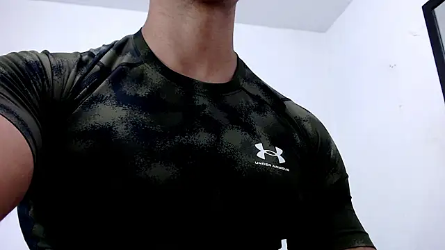 Antonywebb94 online show from March 30, 12:12 am