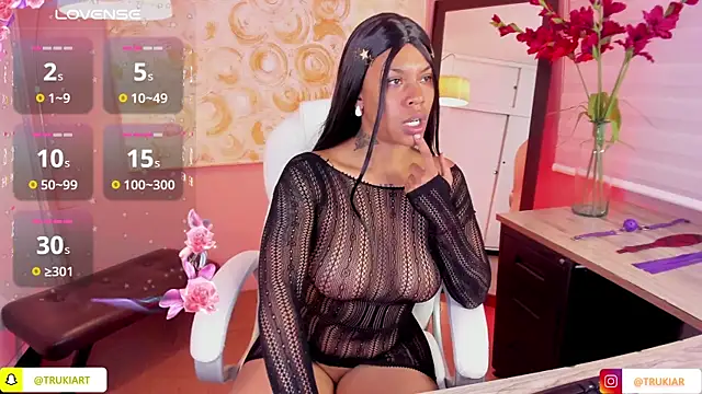 Snapshot of haiiley_more chatting on December 9, 4:56 am haiiley more online show from December 9, 4:56 am