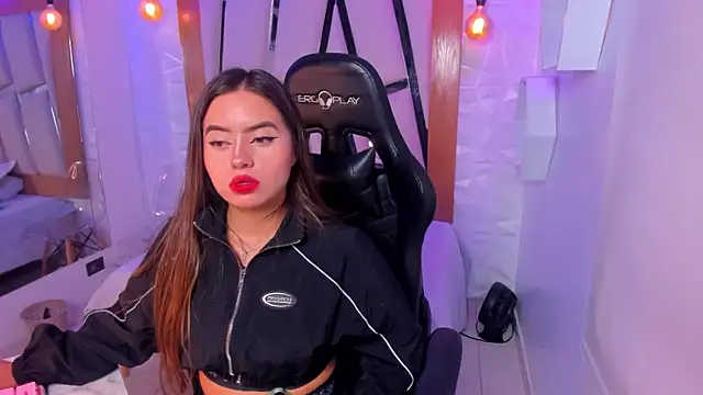 ary cooper  online show from November 6, 12:20 pm