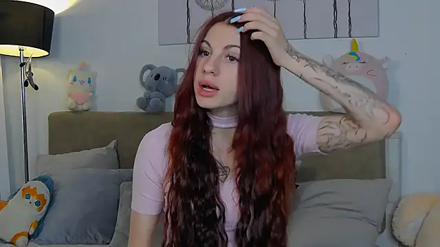 CassKiera online show from September 15, 5:08 am