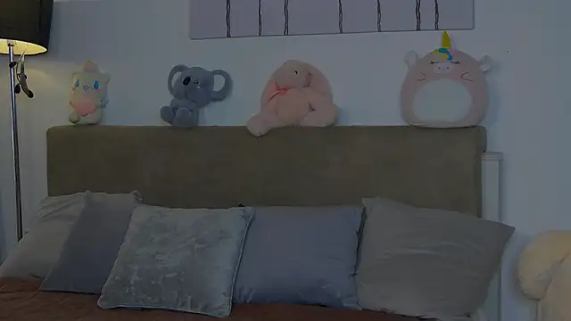 CassKiera online show from October 10, 4:46 am