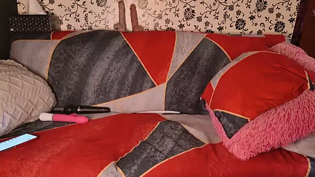 Snapshot of Luiza_Hammer chatting on March 4, 11:51 am Luiza Hammer online show from March 4, 11:51 am