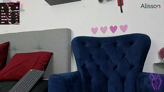 alissonandamy online show from October 6, 7:03 pm