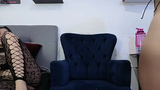 alissonandamy online show from February 4, 7:53 pm