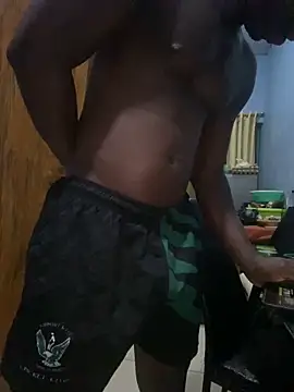 Snapshot of BigBrotherFreak chatting on October 24, 3:27 am BigBrotherFreak online show from October 24, 3:27 am