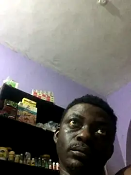 Snapshot of BigBrotherFreak chatting on November 26, 12:10 am BigBrotherFreak online show from November 26, 12:10 am