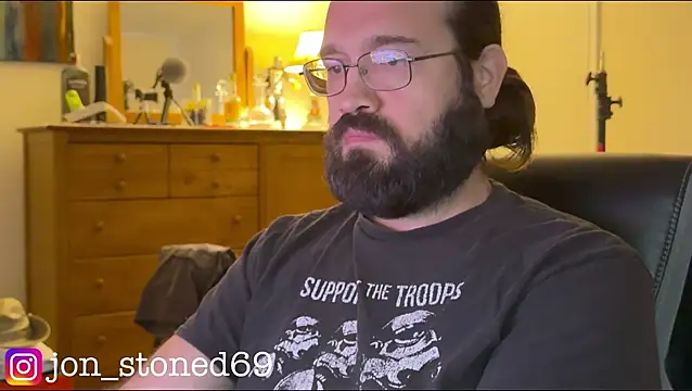 Snapshot of Seraph_De_La_Luna chatting on June 21, 9:20 pm Seraph De La Luna online show from June 21, 9:20 pm