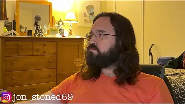 Snapshot of Seraph_De_La_Luna chatting on July 13, 1:16 am Seraph De La Luna online show from July 13, 1:16 am