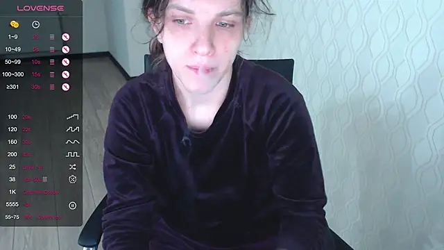 LisaHeart online show from November 9, 11:53 pm