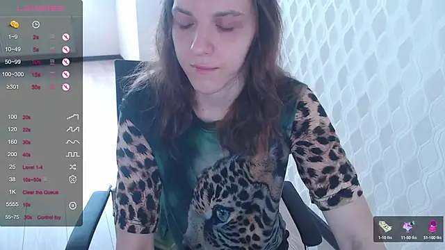 LisaHeart online show from October 10, 5:41 am