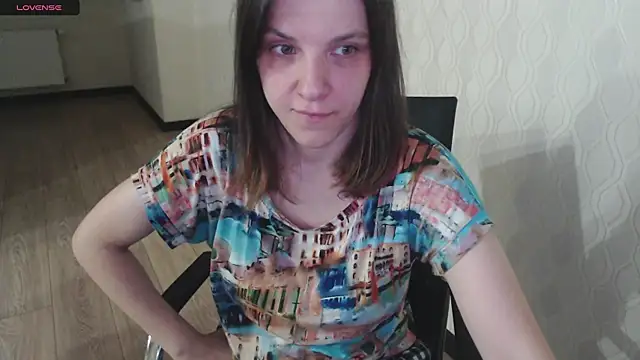 Snapshot of LisaHeart chatting on July 9, 7:35 pm LisaHeart online show from July 9, 7:35 pm