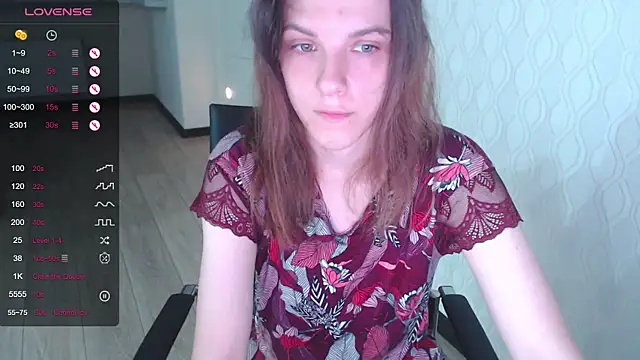 LisaHeart online show from October 4, 11:28 pm