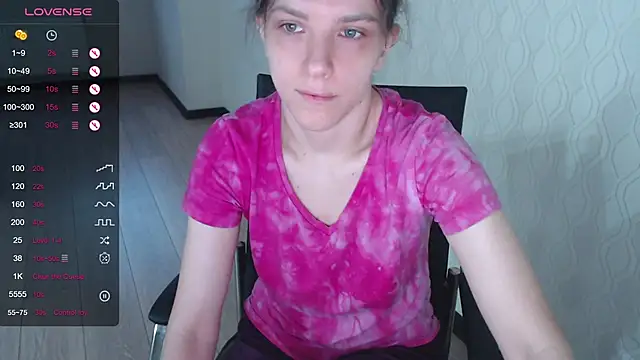 LisaHeart online show from November 11, 4:07 am