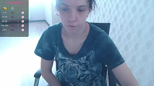 LisaHeart online show from February 9, 10:57 am