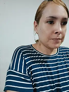 Miss Agatha online show from March 26, 11:57 pm